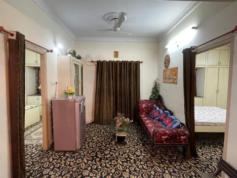 A to Z Guest House Condo in Hyderabad