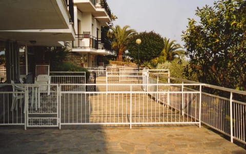 Residence La Carruba Apartahotel in Diano Marina