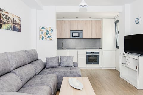 Nautilus 3 - Elegante Apartamento para 6 con Piscina, Wifi y AC en Rota Condo in Rota