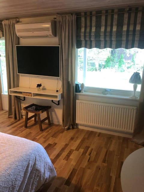 Private space with 2 bedrooms Apartment in Huddinge