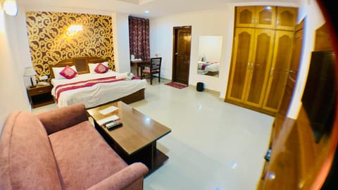Kashish Residency and Banquet Hotel in Noida