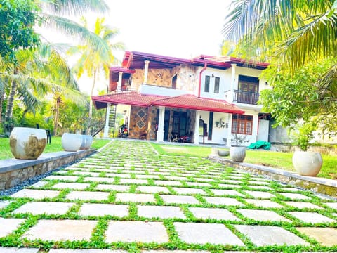 Property building, Spring, Garden, Garden view