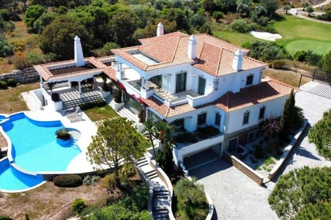 Villa Algarve Chalet in Vila Nova de Cacela
