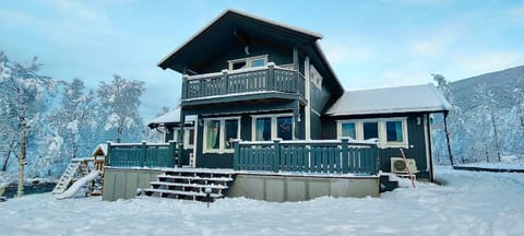 Cabin Riverqueen - great choice for families House in Nordland, Norway