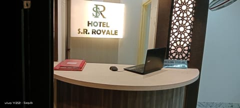Hotel S.R royale Bed and Breakfast in Kolkata