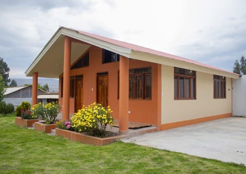 Property building, Day, Garden, Garden view