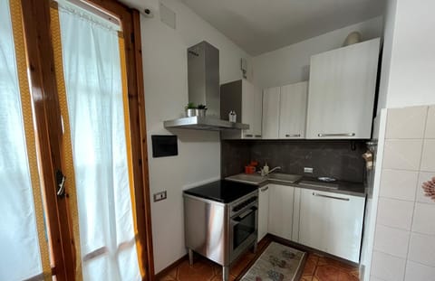 Appartamento Incantevole a Follonica Mare- 5 posti Apartment in Follonica