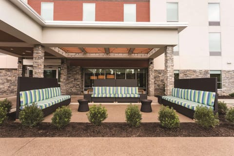 Home2Suites Pittsburgh Cranberry Hotel in Cranberry Township