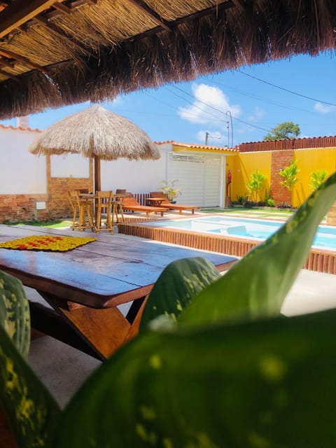 Day, Pool view, Swimming pool, sunbed