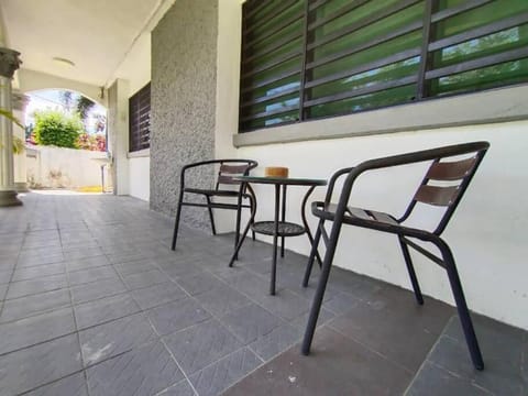 be.Garden-Manjoi-Bungalow-BBQ-6-10pax House in Ipoh