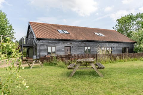 The Dairy - Holly Tree Barns House in Mid Suffolk District