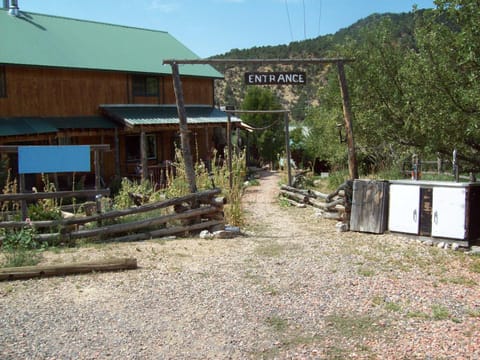 The Wandering Star Inn Natur-Lodge in Glendale