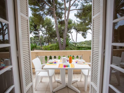 Apartment Mont des Oiseaux-3 by Interhome Apartment in Hyères