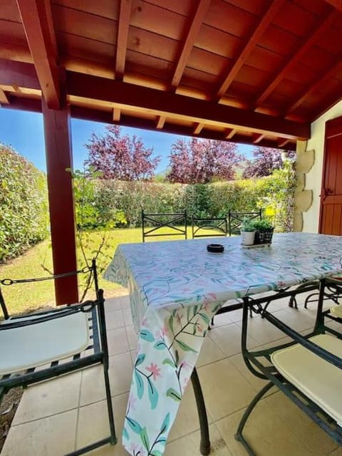 Garden, Balcony/Terrace