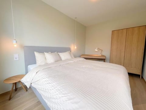 Kirchberg Apartment - High End 1 bedroom Apartment with terrace & parking Copropriété in Luxembourg