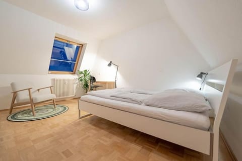 Loft + Apartment Am Marktplatz mit Disney+ Apartment in Chemnitz