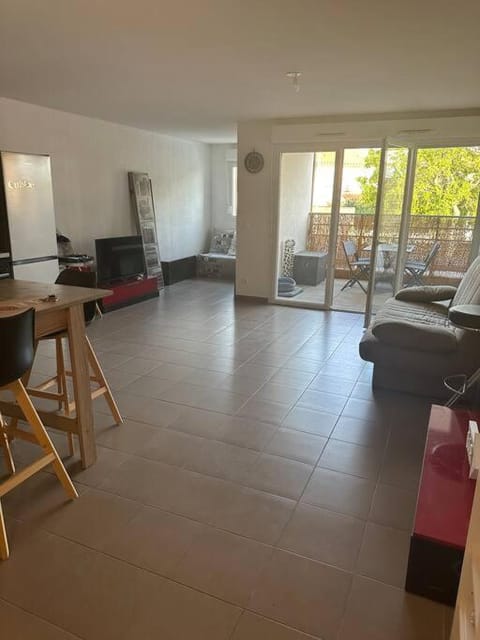 Studio meublé Apartment in Perpignan