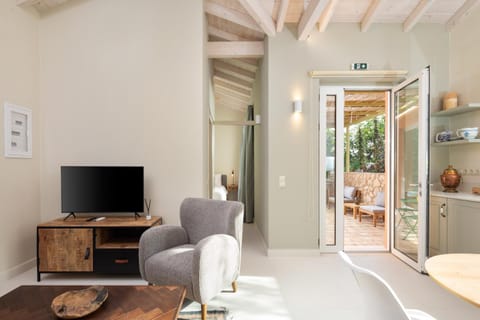 TV and multimedia, Seating area