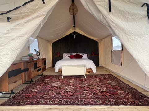 Rancho de los Arboles Muertos Luxury tent in Big Bend National Park