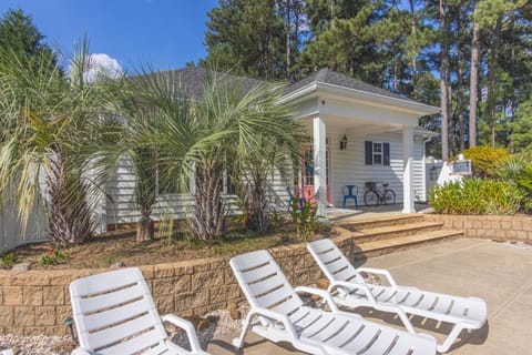 Tranquil Getaway Aiken, SC Cottage with Pool & Spa House in Aiken