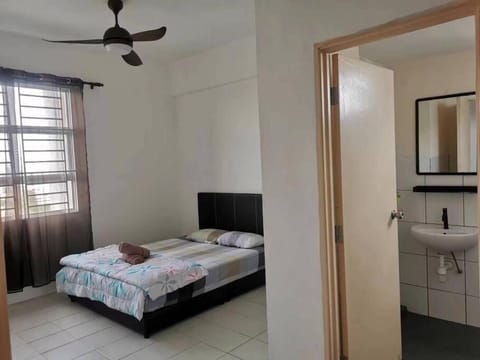 Free Wifi Kuching Mjc Batu Kawa Apartment Condo in Kuching