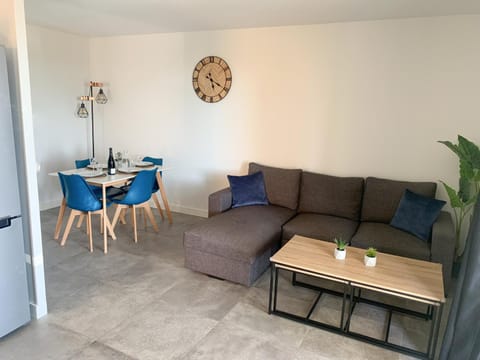 Appartement Les Hauts du Beaujolais Condo in Villefranche-sur-Saone