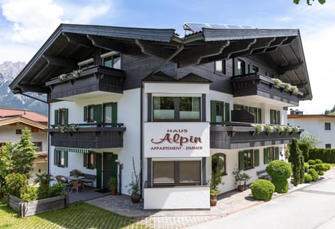 Property building, Day