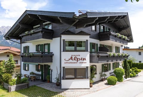 Property building, Day