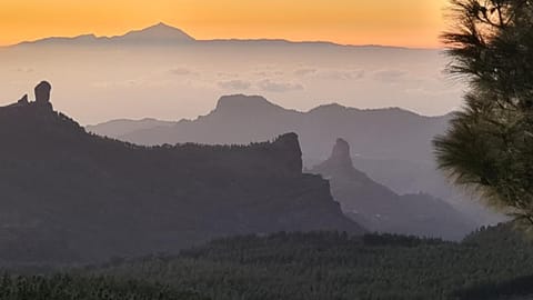 Nearby landmark, Day, Natural landscape, Mountain view, Sunset