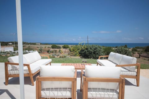 TD Villa Maestrale Luxury Pool & Sea View Villa in Apulia