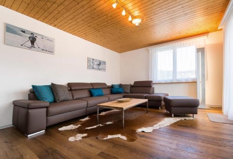 Les Chamois Apartment in Arosa