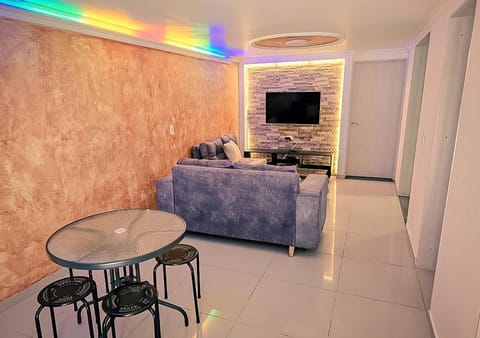 Casa cómoda en ubicación ideal Condo in Medellin