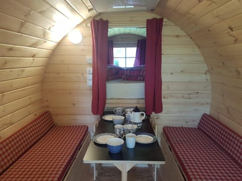 Barrel in Oostvoorne Campeggio /
resort per camper in Rockanje