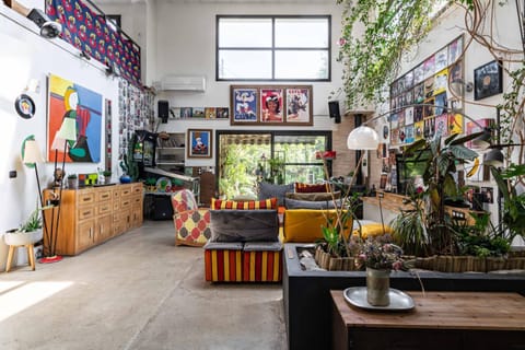 Living room, Garden view