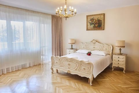 Royal Apartment CLUJ Condo in Cluj-Napoca