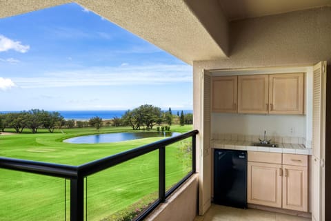 Waikoloa Fairways #A310: Top Floor,Breathtaking Lake, Golf Course&Ocean Views Casa in Waikoloa Village