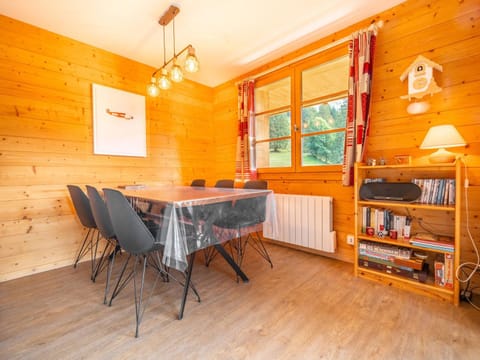 Bel Appart 6 Pers - 2 Ch - Terrasse Sud - Garage - WIFI - La Clusaz - FR-1-437-105 Apartment in La Clusaz