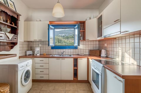 Kitchen or kitchenette, Mountain view