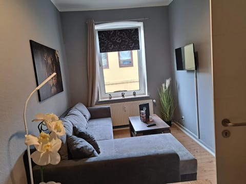 TV and multimedia, Seating area