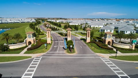 Property building, Bird's eye view