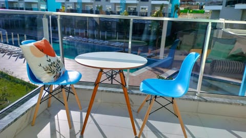 Stylish new apartment Calypso with pool&beach Copropriété in Alanya