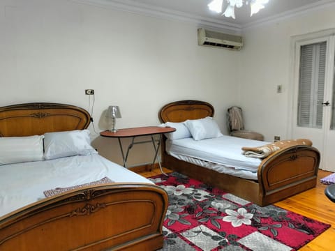 Dokki private home with 2 rooms WiFi Air-conditioning Condominio in Cairo