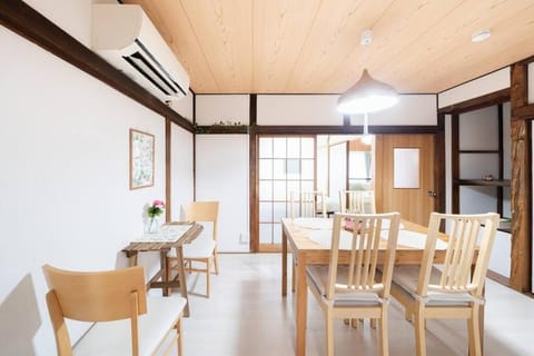 Taanya's House Apartment in Chiba Prefecture