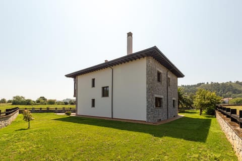 Villa El Martín Villa in Asturias