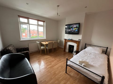 2 bedroom apartment, 5 minutes from city centre Apartment in Newcastle upon Tyne