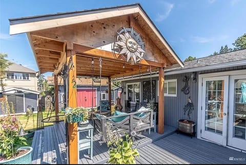 PNW Home With Private Outdoor Getaway Space. Casa in Des Moines