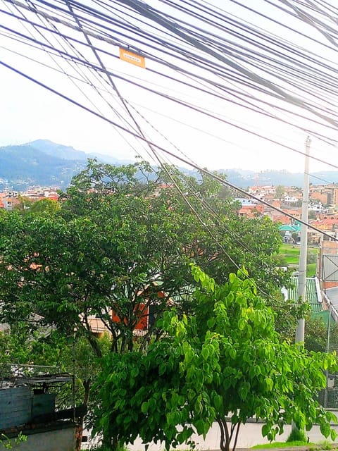 North Family View n Wide Condo in Cuenca