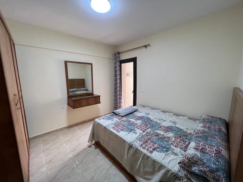 صيفك في Grand Hills الكيلو ٦٠ الساحل الشمالي Condo in Alexandria Governorate