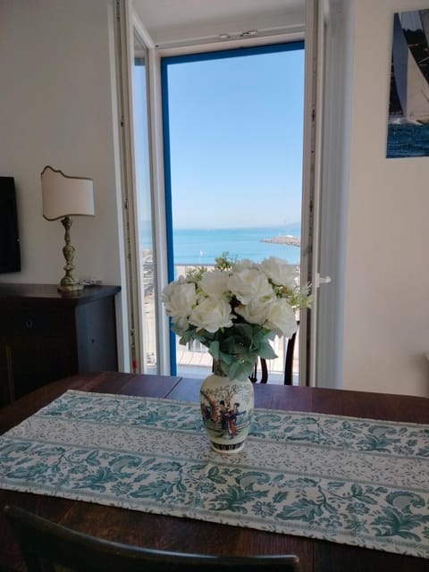 Dining area, Sea view