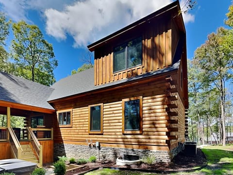 Black Diamond Lodge House in Garrett County